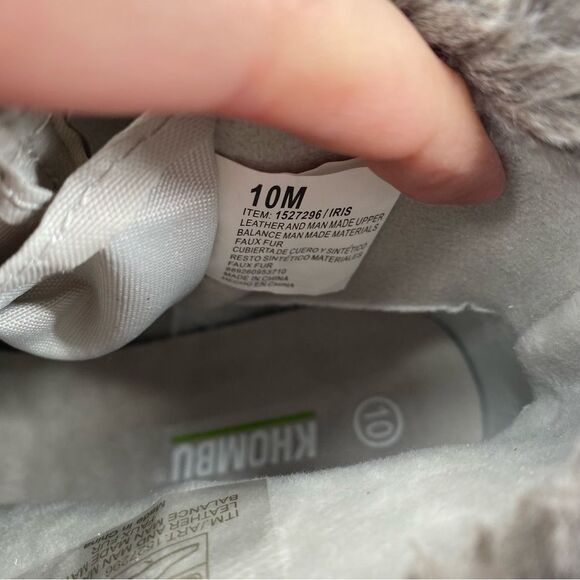 Khombu Women's Cream Ankle Boots size 10 New in Box - Picture 5 of 6